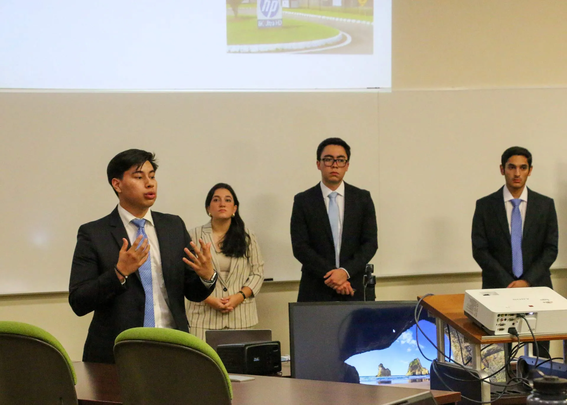 International business case competition, certamen de negocios realizado en el Tec. 