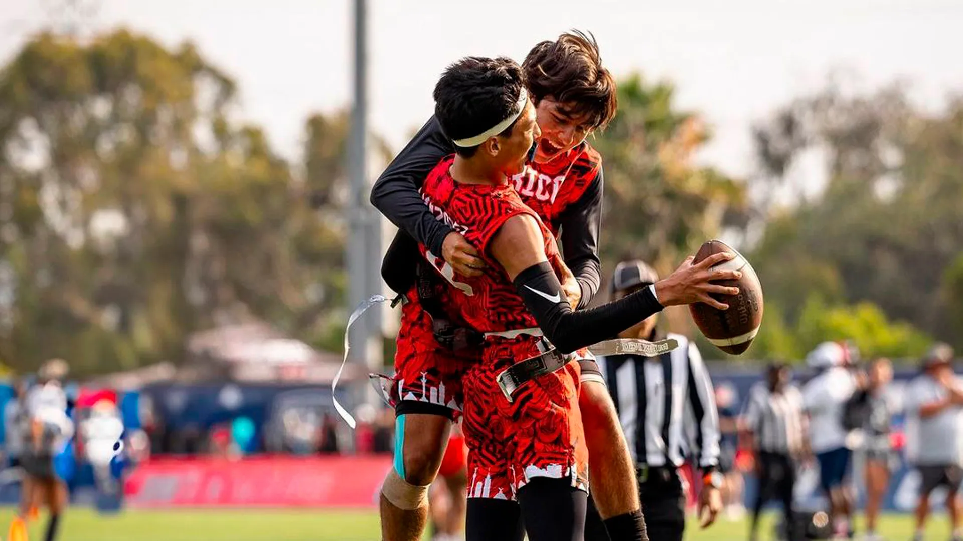 Estudiantes de PrepaTec representan a México en mundial de flag football