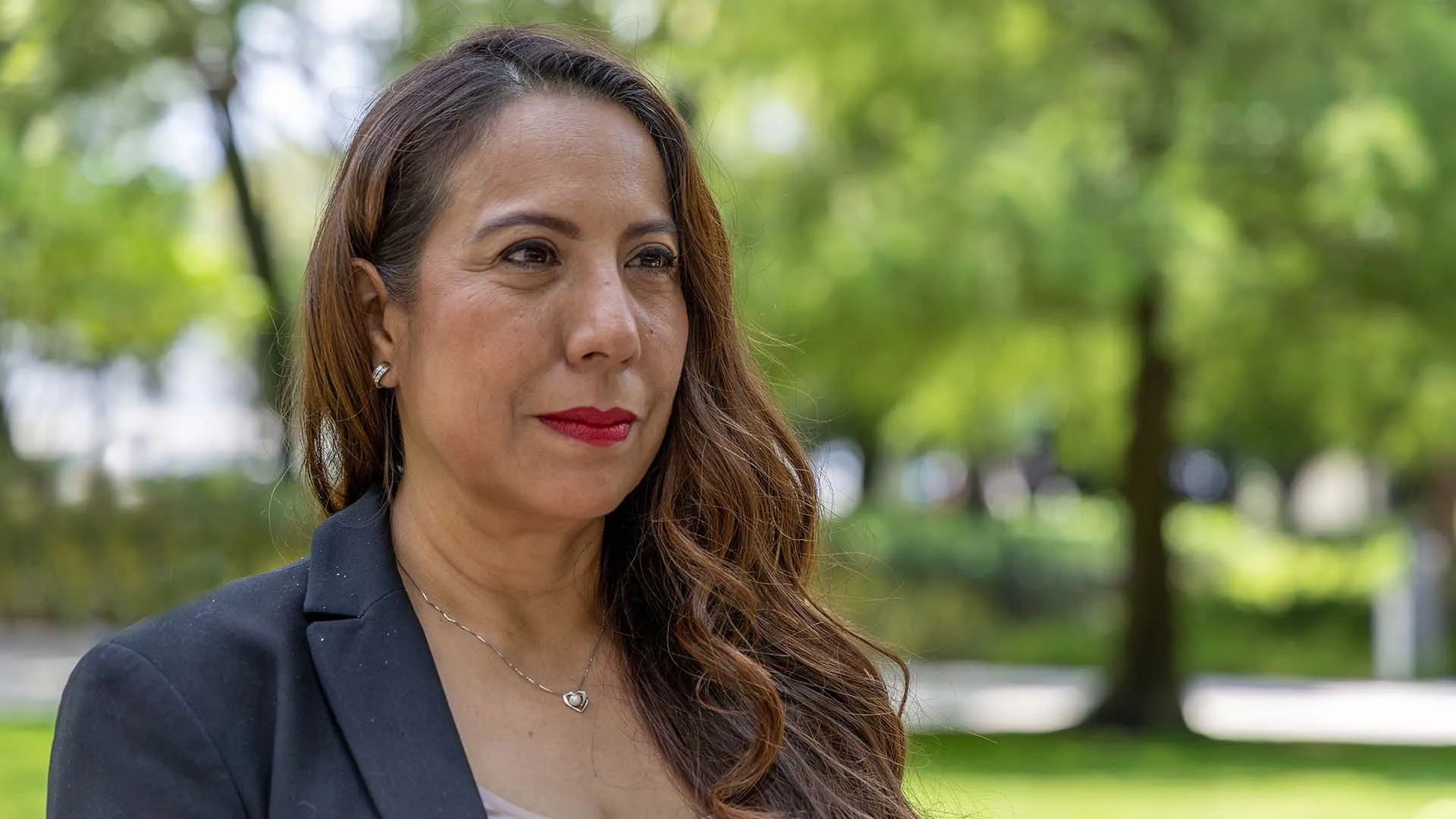 Alejandra Castellanos primera en liderar colegio de ingenieros