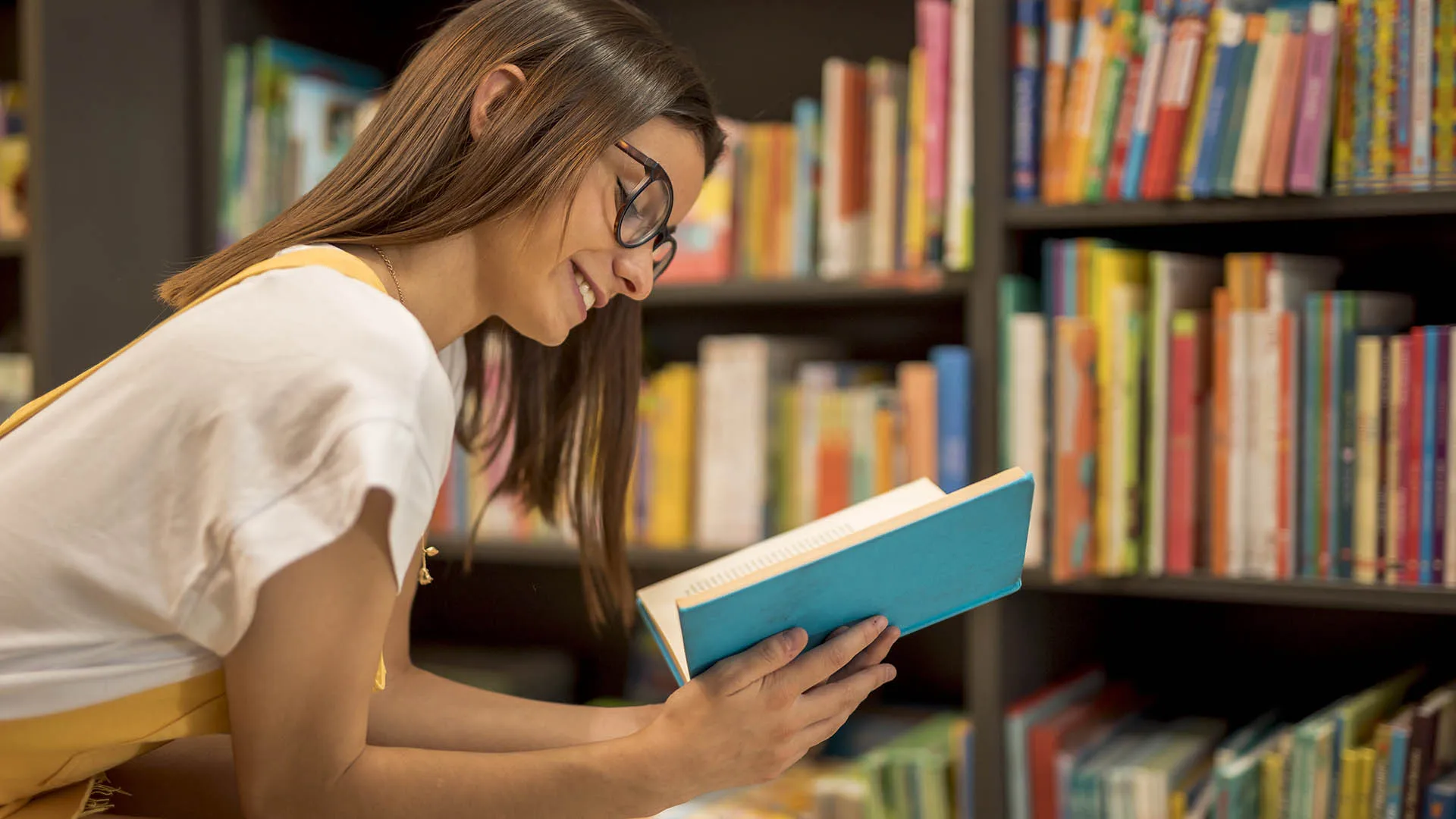 Círculo de lectura de la Feria del libro ¡Conoce la obra de los autores!
