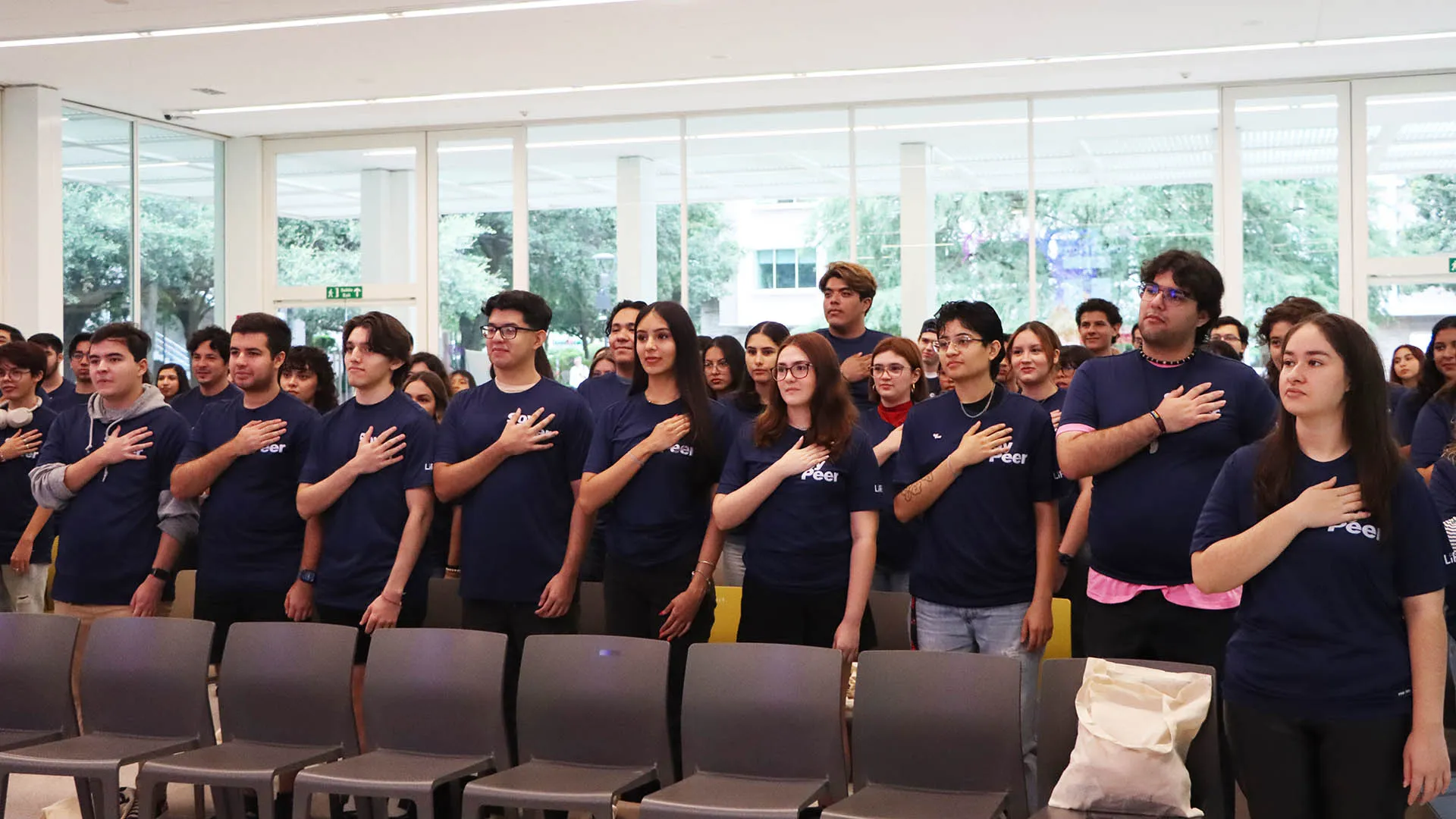 ¡Labor de corazón! Estudiantes que acompañan a sus compañeros