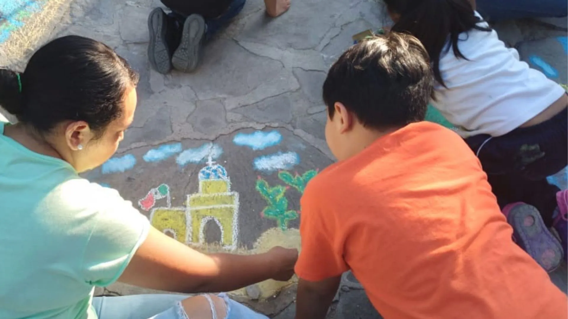 Proyecto de alumnos del Tec campus Querétaro lleva los derechos humanos a las comunidades