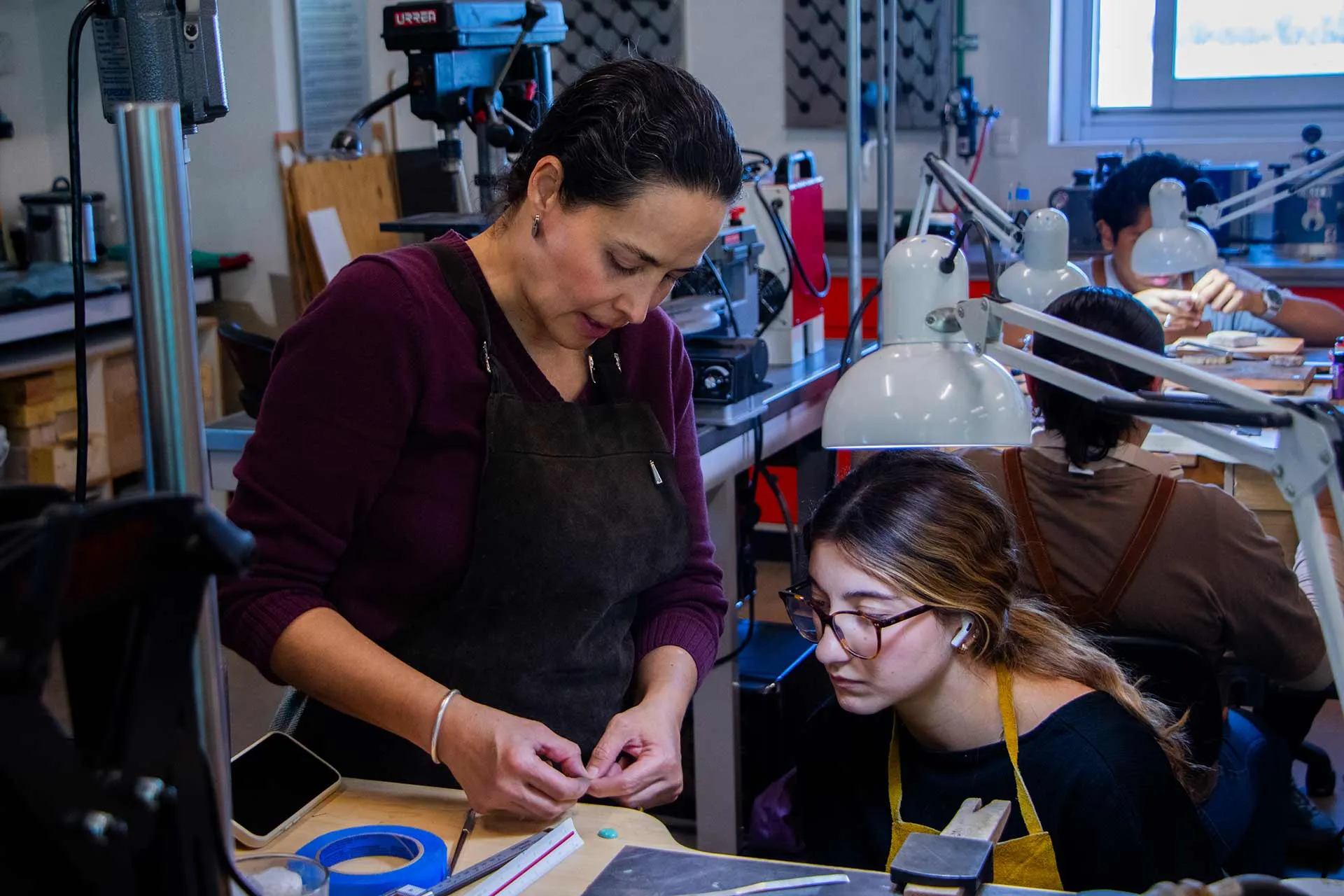 Milano Jewelry Week, certamen en el que fue premiada la profesora del Tec Guadalajara, Alejandra Alfaro.