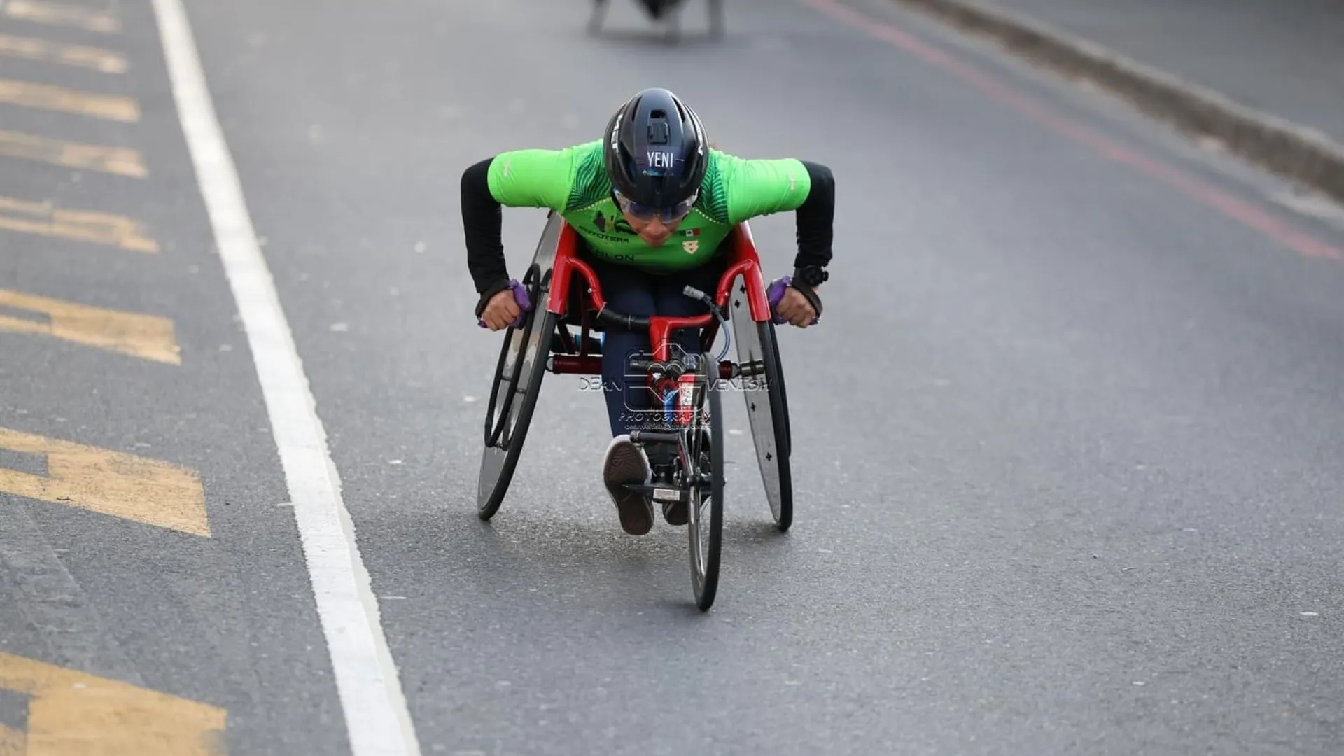 Yeni Aide Hernandez, colaboradora del Tec Puebla, quedó en el quinto lugar el maratón en Sudáfrica