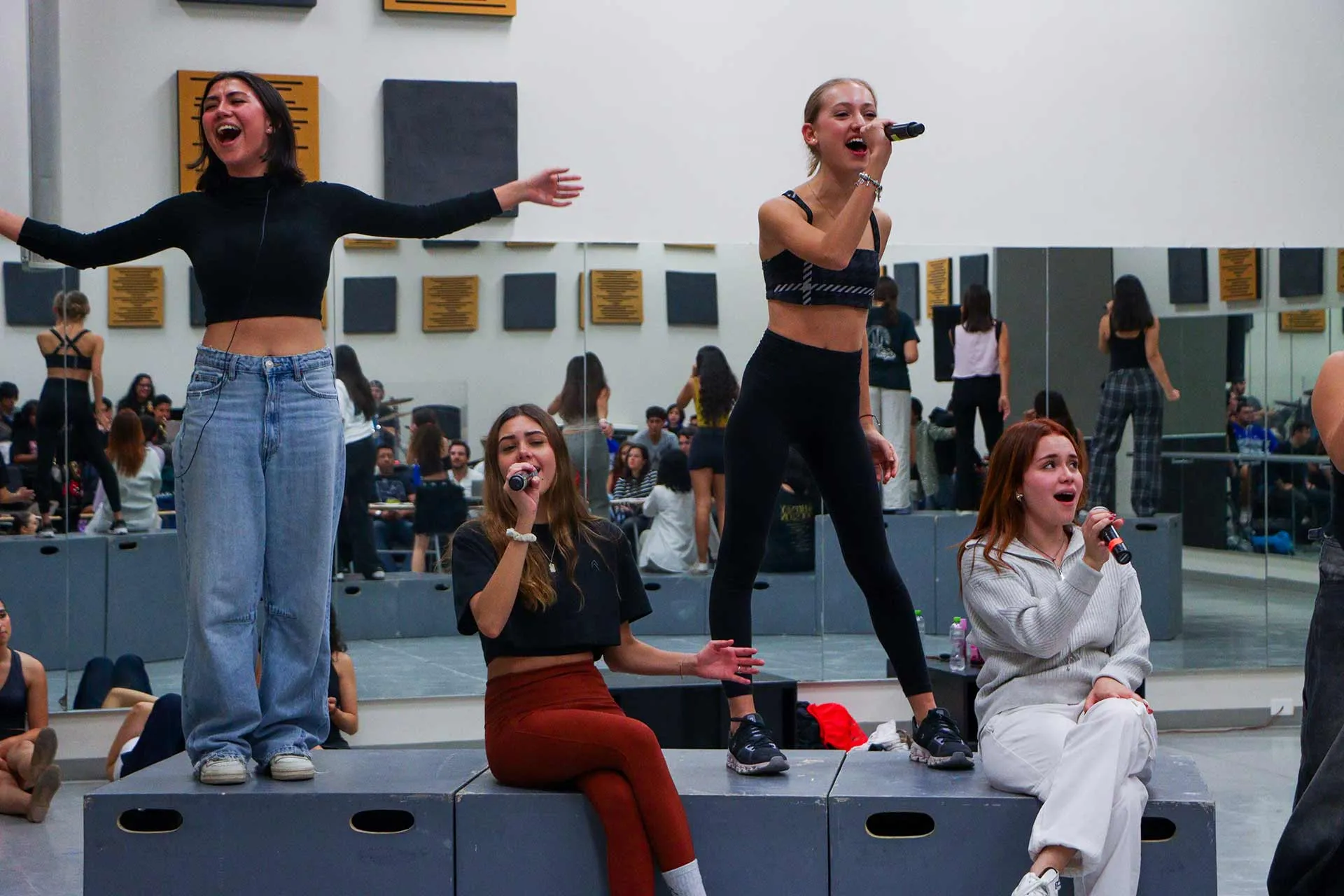 Concierto ensamble rock y pop, cracks R&P, será presentado en el Tec Guadalajara.