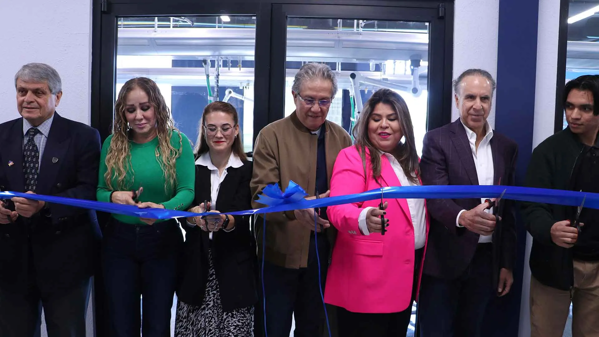 ¡Campus Juárez inaugura nuevos laboratorios para futuros ingenieros!