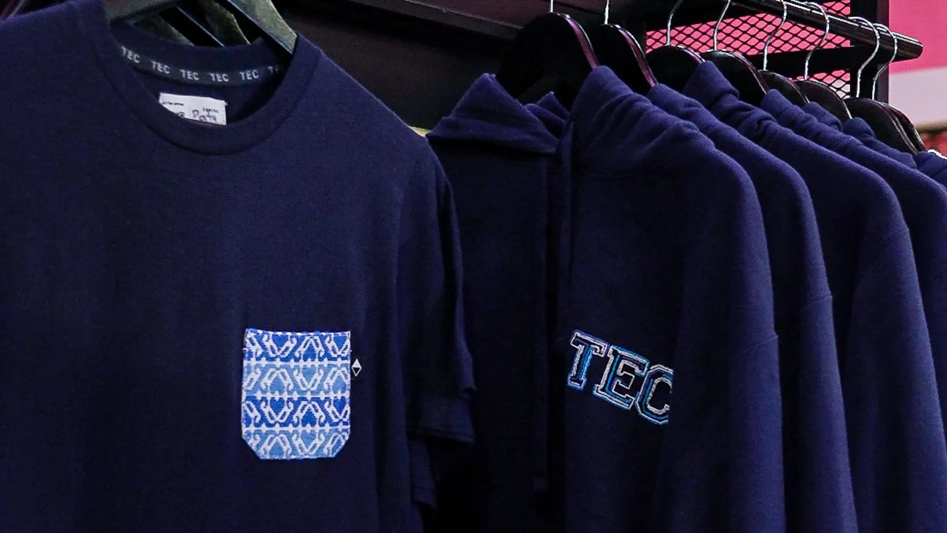 EXATEC crean colección de moda artesanal para el Tec