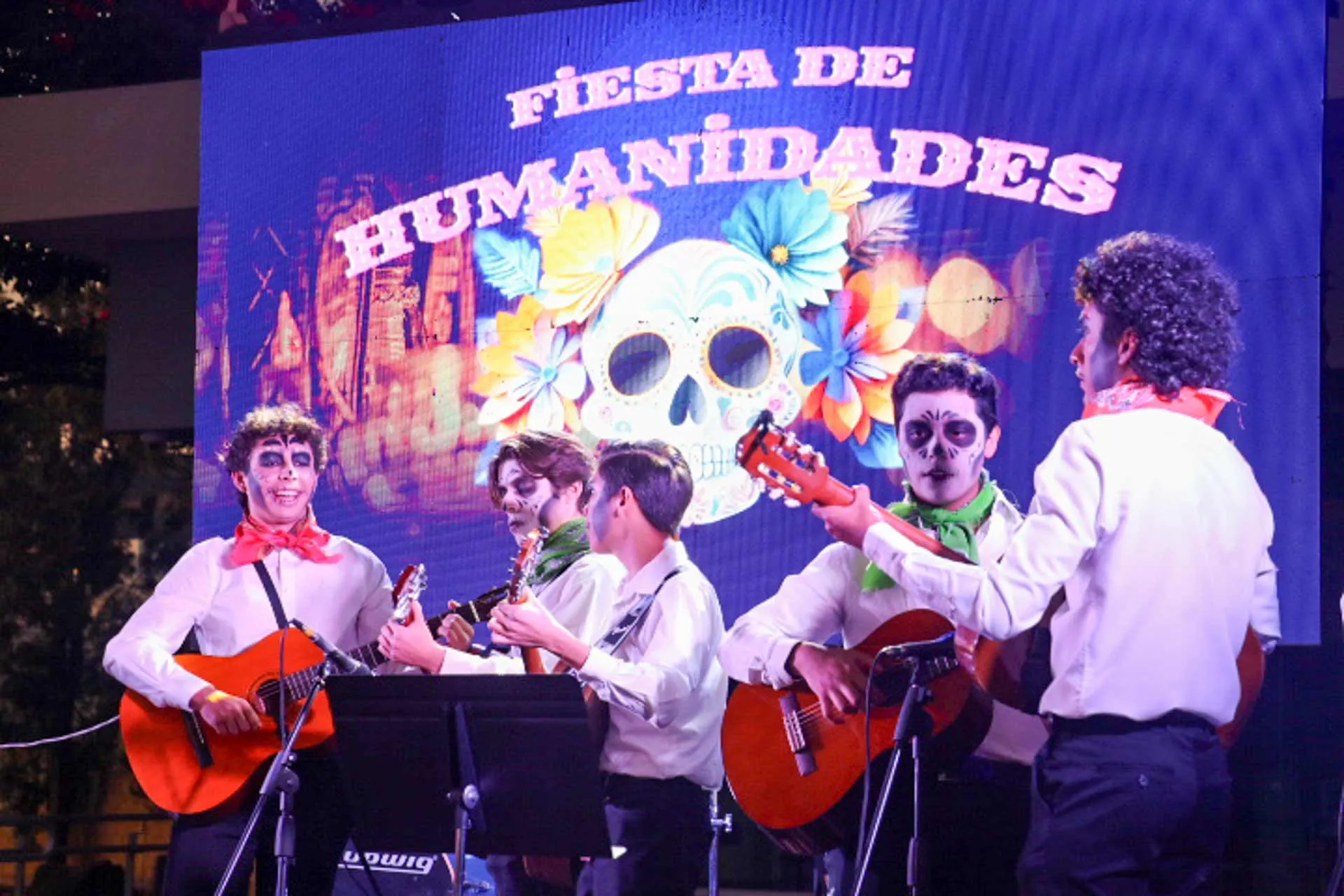 Fiesta de Humanidades, celebración del Día de Muertos en PrepaTec Santa Anita.