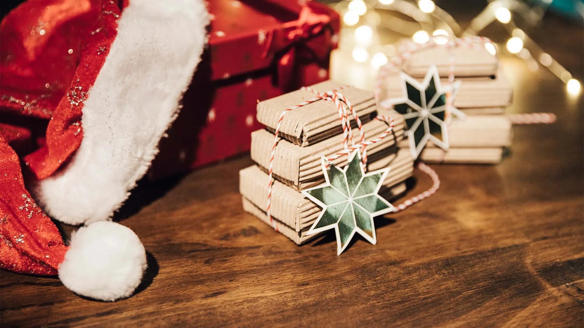 ¡Celebra con libros! 8 recomendaciones para leer en Navidad