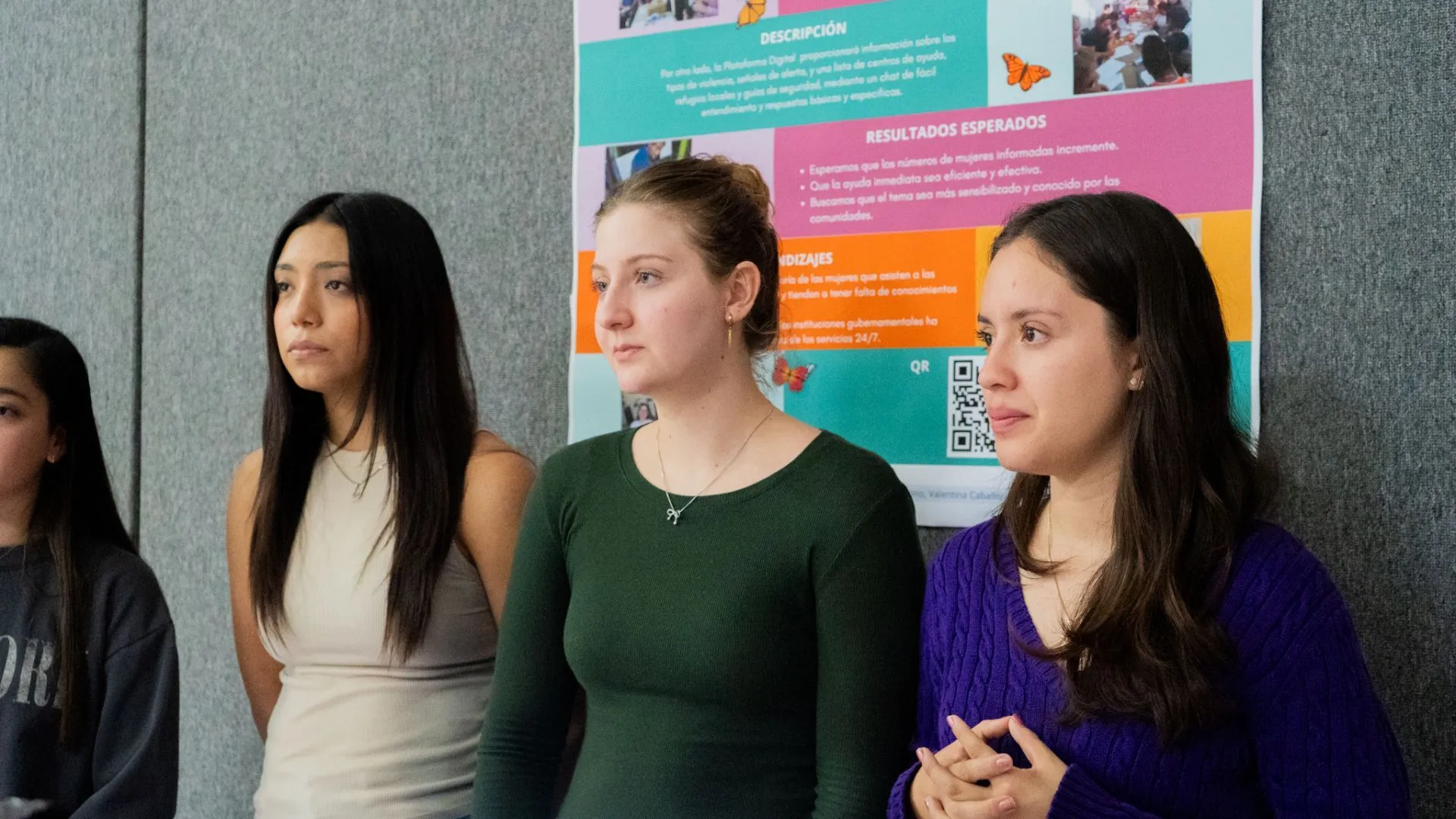 Las alumnas presentaron esta iniciativa con la idea de ayudar a mujeres vulnerables