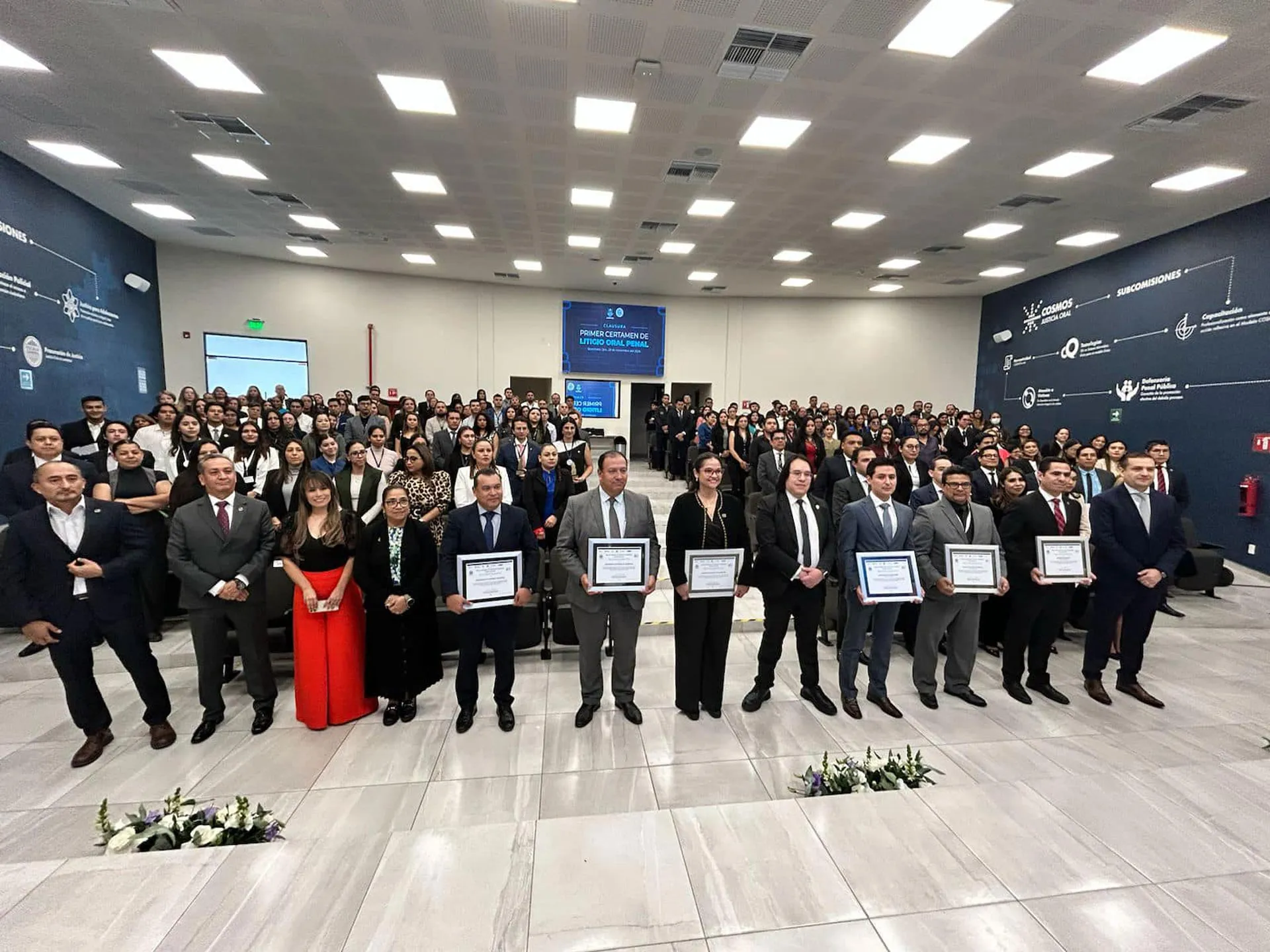 Estudiantes del Tec gana concurso de litigio oral penal de Querétaro