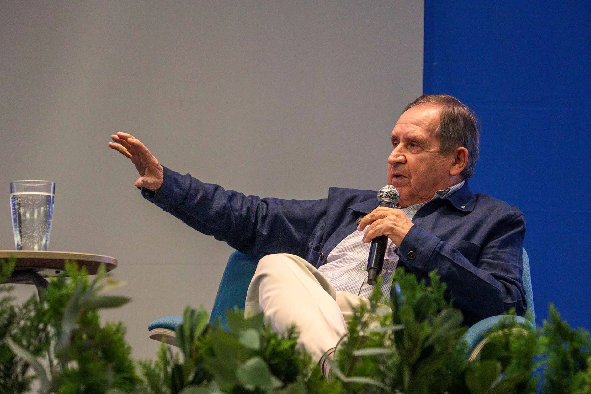 Liderazgo empresarial es la temática que aborda el libro de Salvador Alva, en el marco del programa del Tec en la FIL Guadalajara.