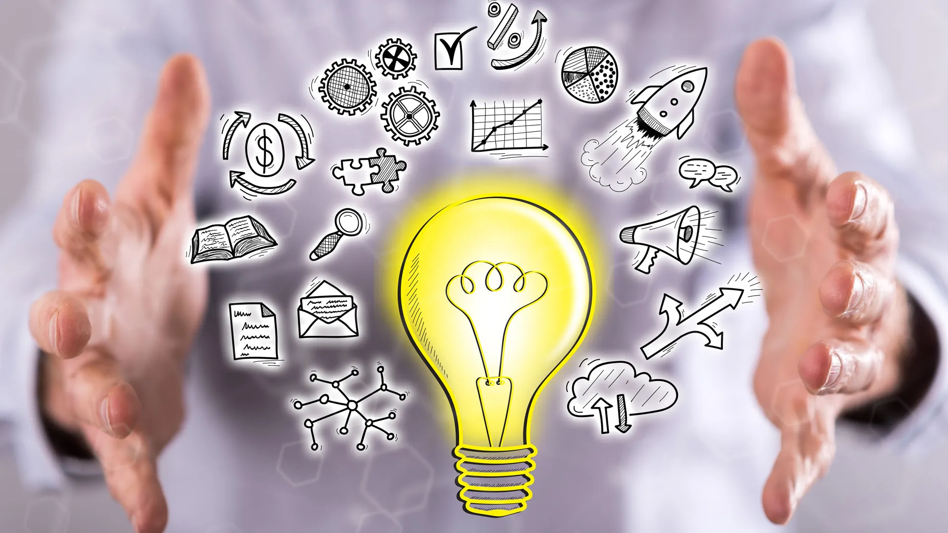 Concepto de idea innovadora entre las manos de un hombre en el fondo.