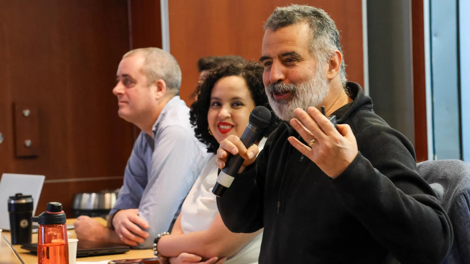 Seminario internacional de florecimiento humano