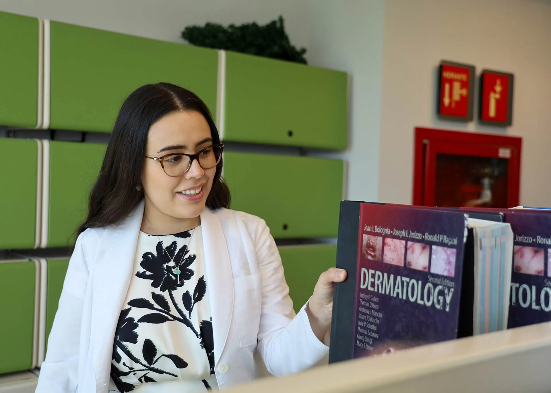 Investigación contra el cáncer de piel fue presentada por EXATEC del Tec Guadalajara en iniciativa de Cambridge para impulsar su publicación. 