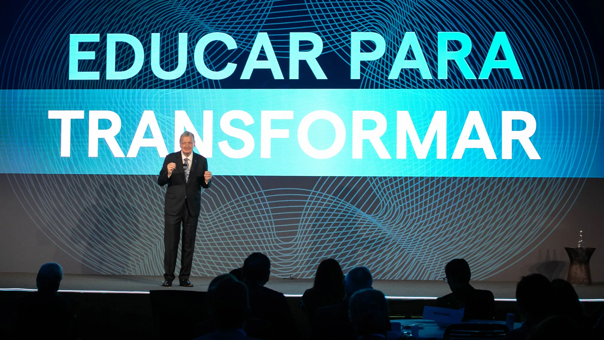 The Tec’s institutions will share the goal of transforming people’s lives through education
