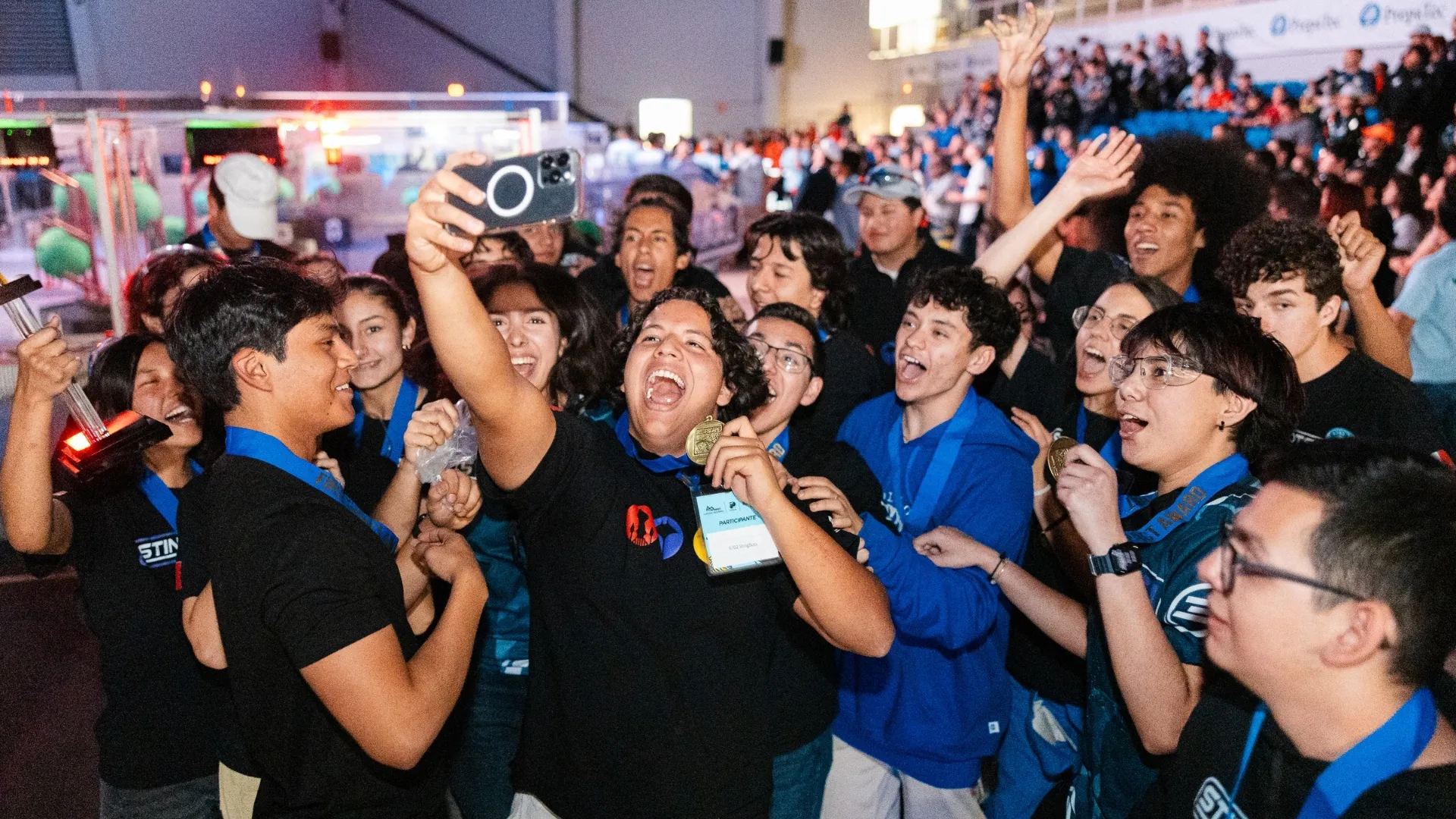 9 robots de PrepaTec en mundial de FIRST