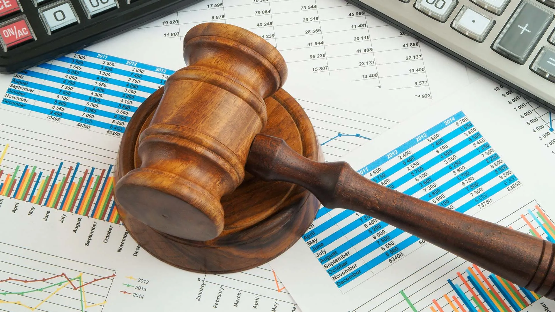 Estudiantes del Tec campus Estado de México ganaron mejor economista y mejor abogado en el MootComp de COFECE.