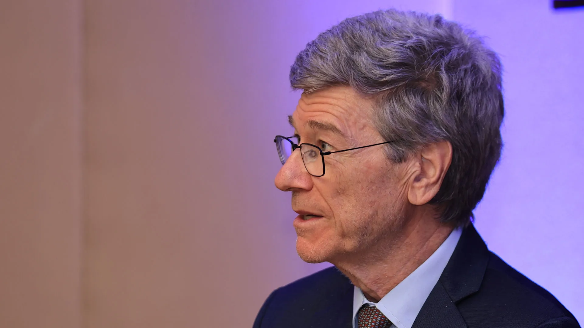 4 causas de la crisis global según Jeffrey Sachs, asesor de la ONU