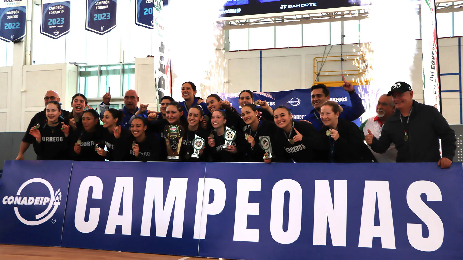 ¡Campeonas en casa! Gana Borregos Mty femenil de voleibol final four