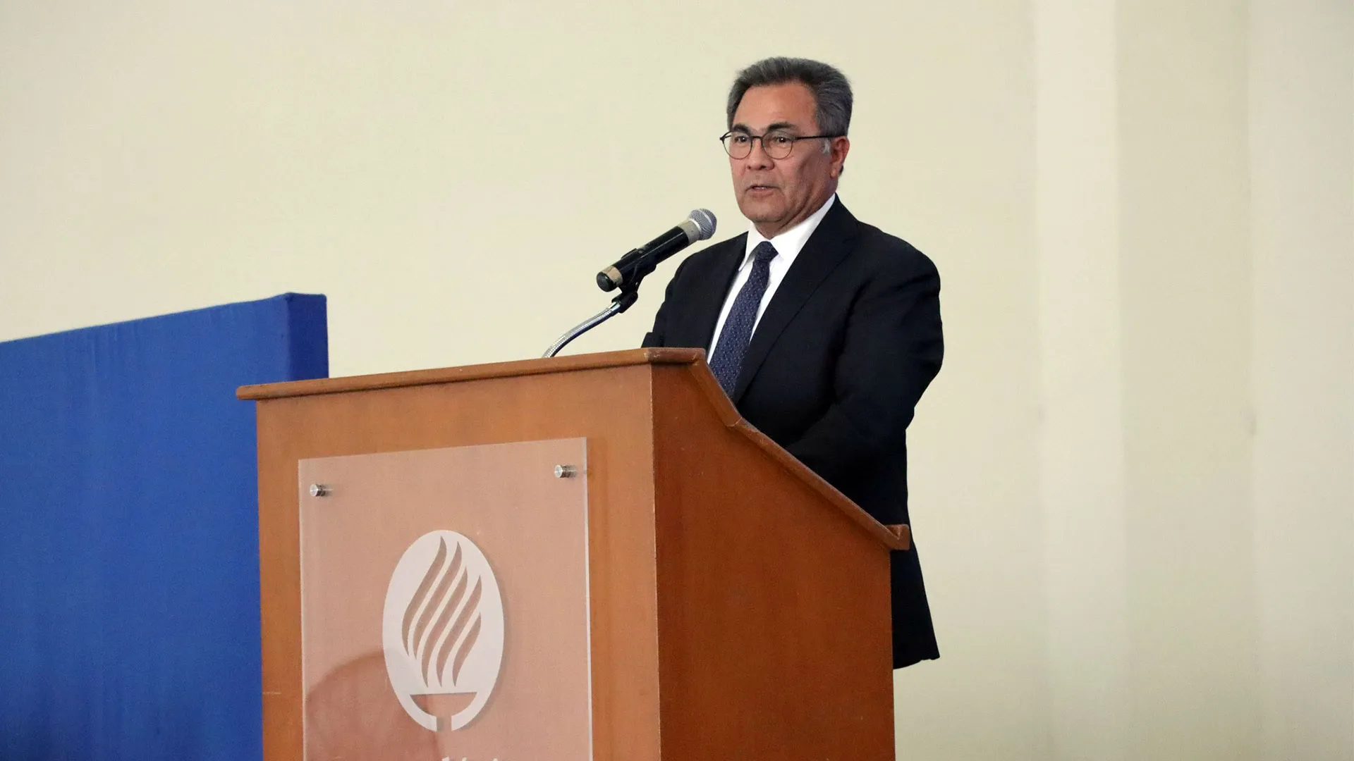 Jorge Morales Barud, fue reconocido por su liderazgo, impacto en el ámbito educativo y compromiso social, a lo largo de 40 años, con el Premio al Mérito EXATEC 2025 del Tecnológico de Monterrey, campus Cuernavaca.