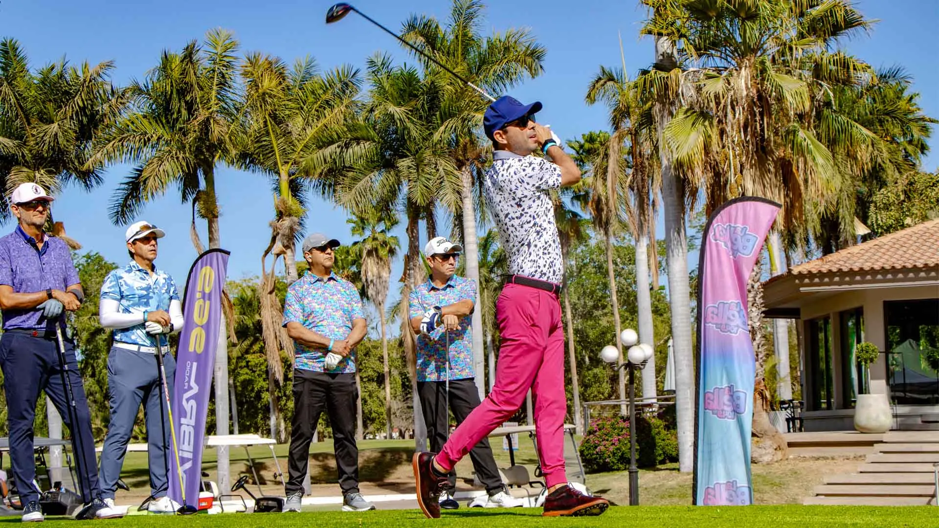 jugador de golf en torneo