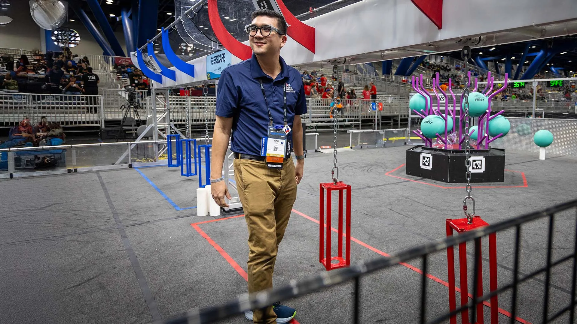  Lino Corlay en FIRST