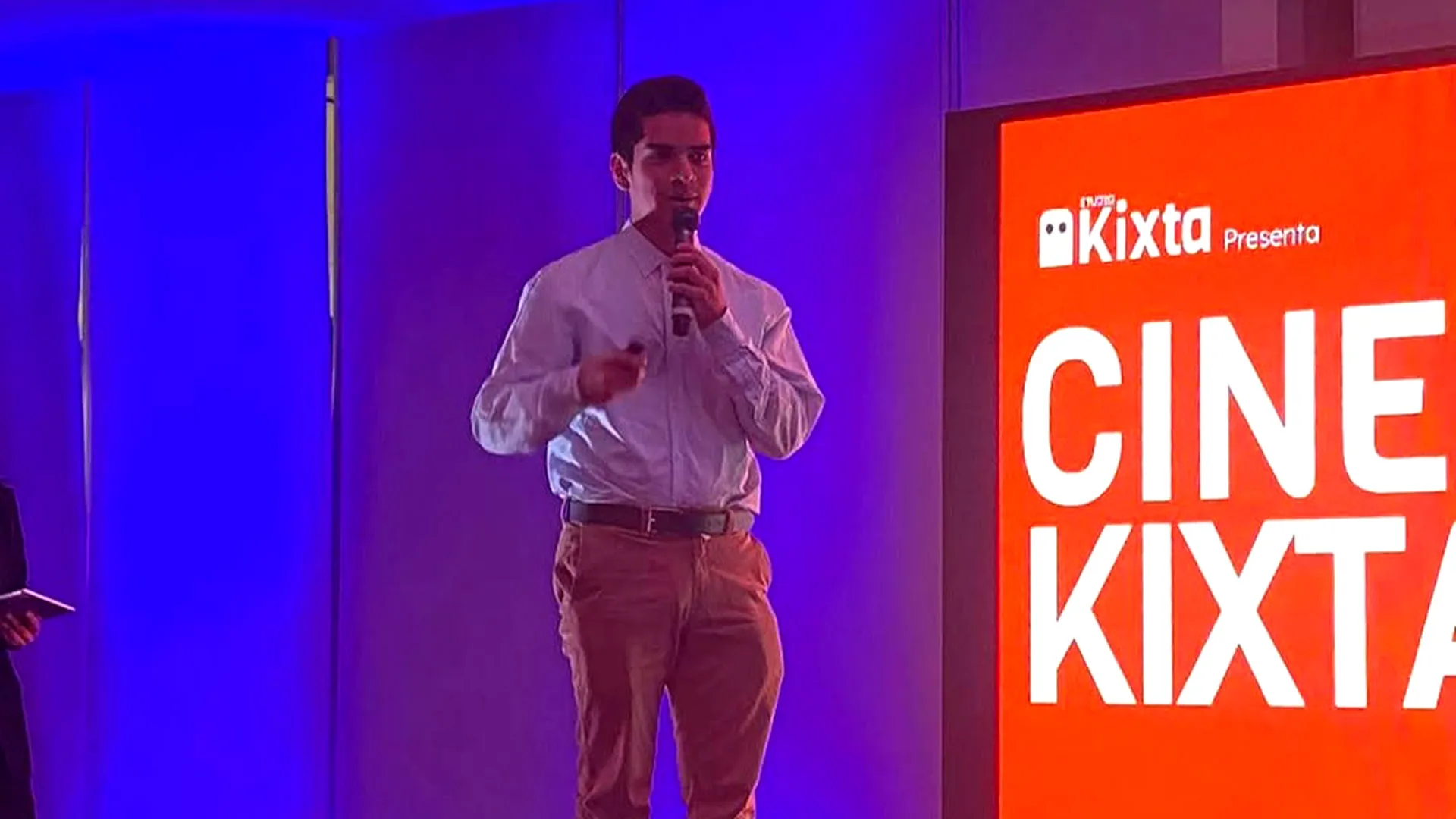 Sebastián Jaiovi durante su participación en un festival.