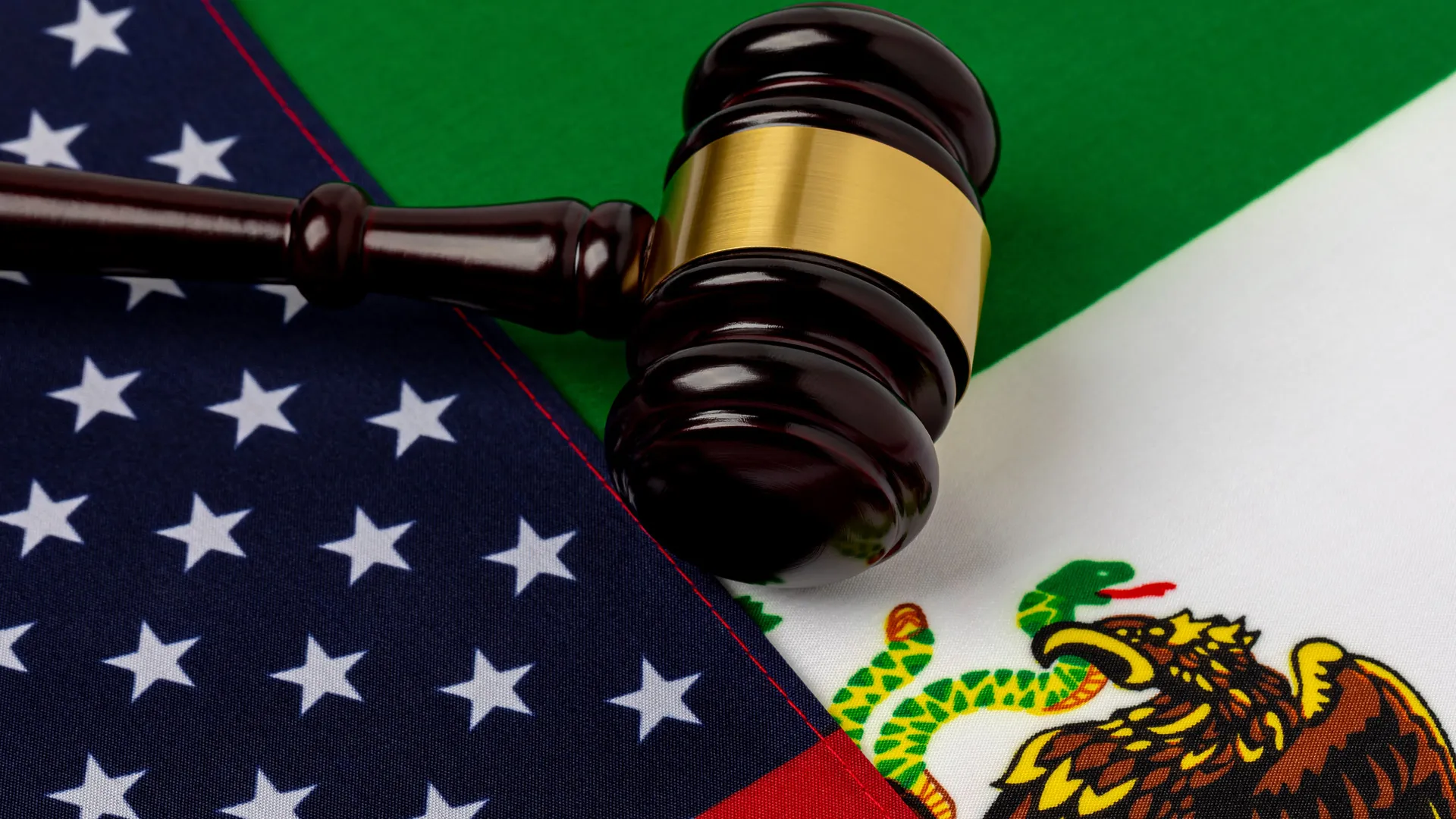 Profesores Tec exponen panorama jurídico mexicano en EU