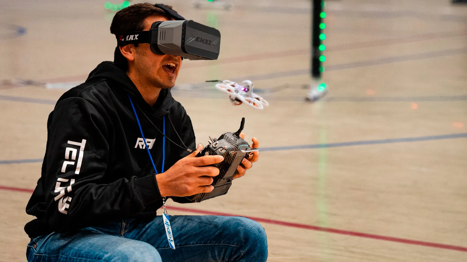 Estudiante vive con intensidad competencia de drones en el Tec de Monterrey campus Laguna