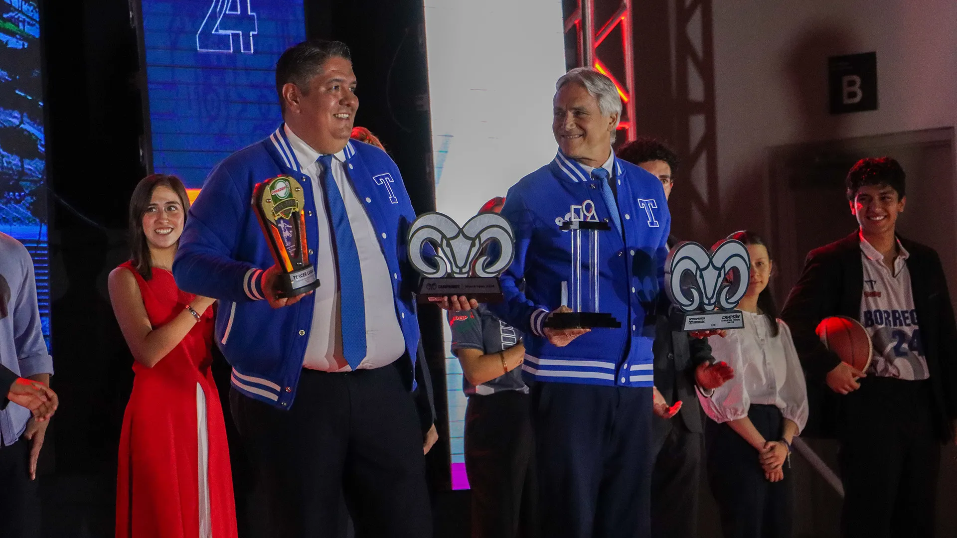 Director del campus y Presidente del Consejo en el Informe Anual 2024