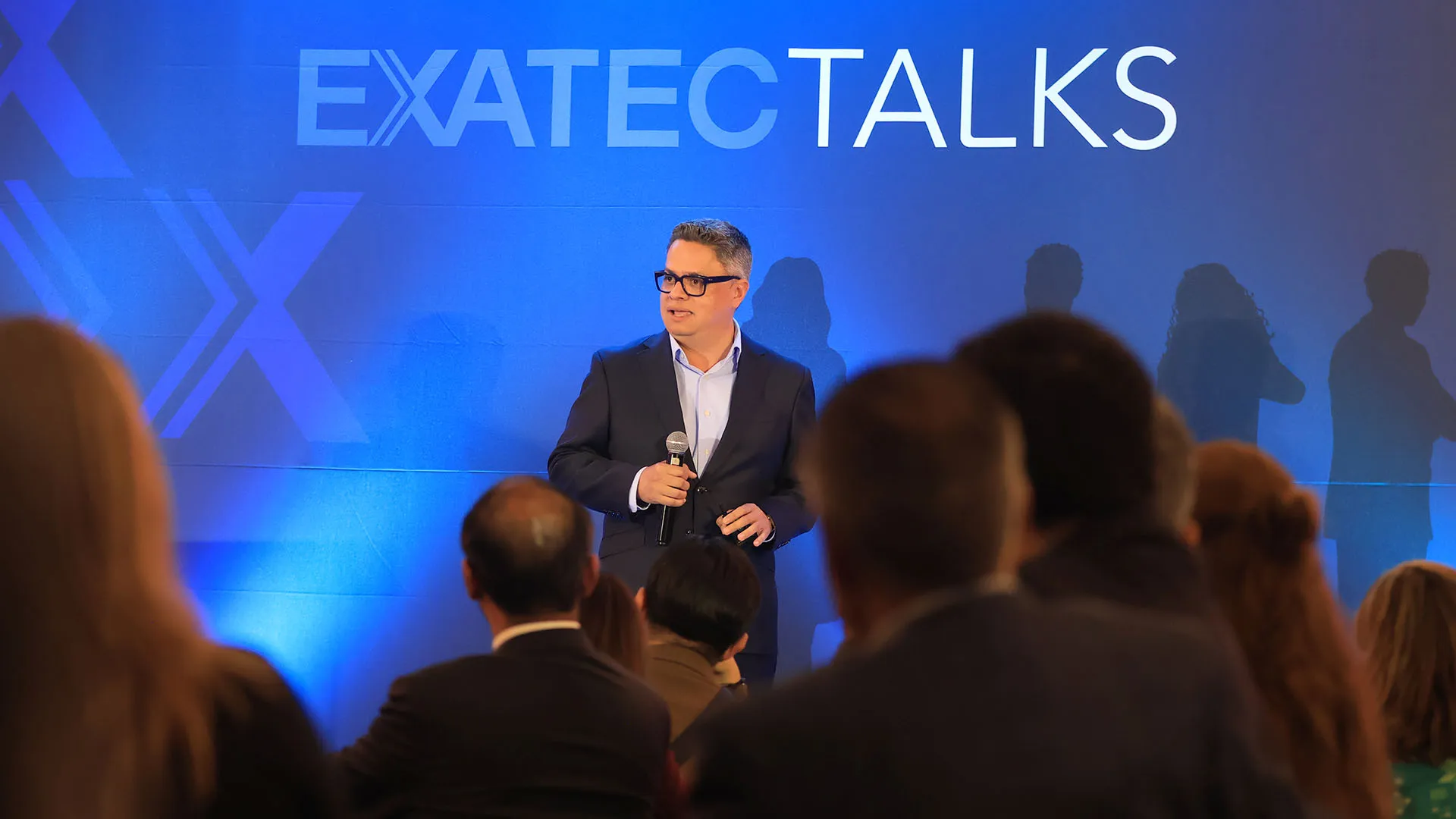 EXATEC inspiran con experiencias que marcaron su camino profesional y los llevaron a liderar dentro de su industria.