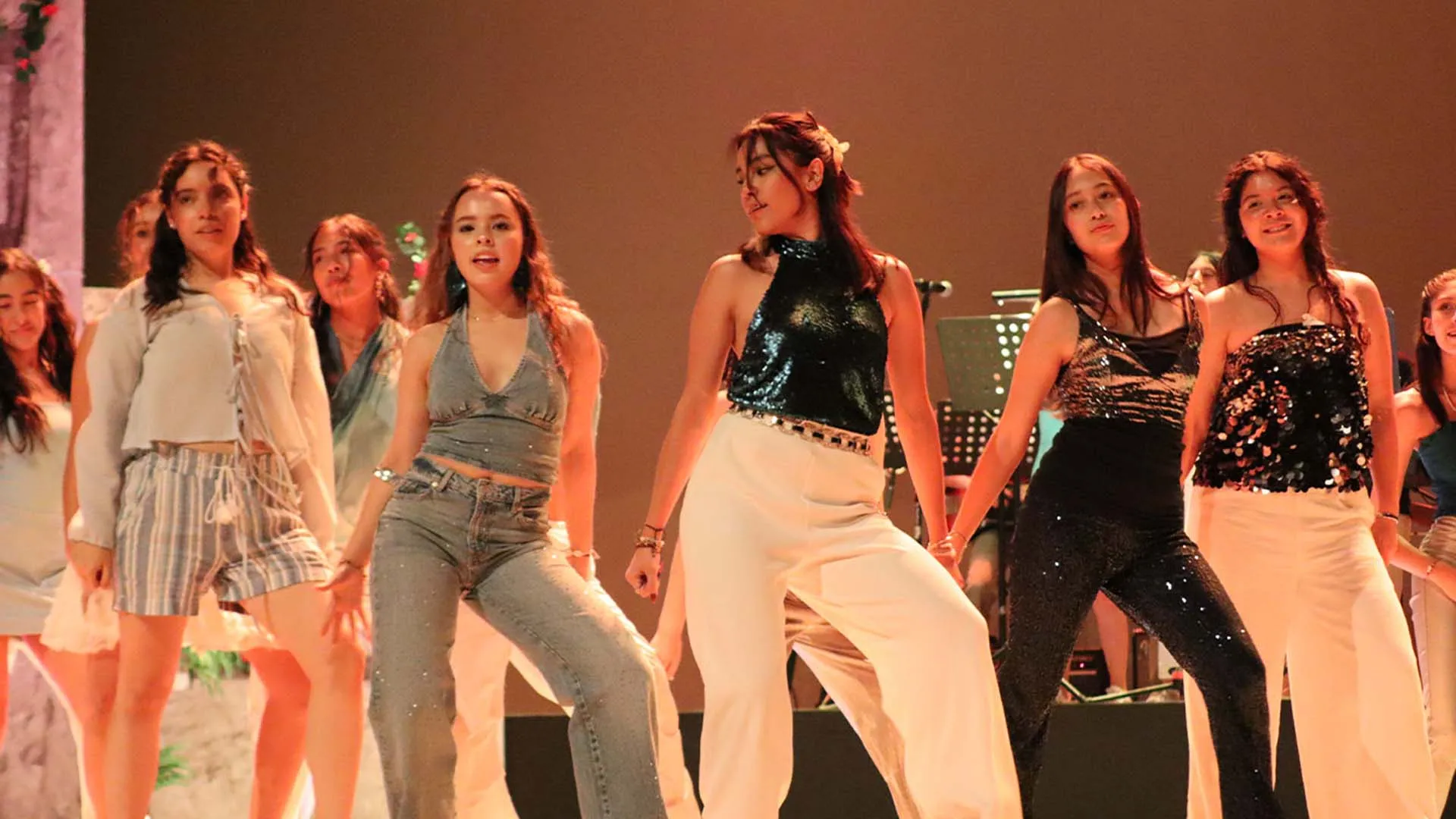 Estudiantes de Tec campus Morelia presentan Mamma mia