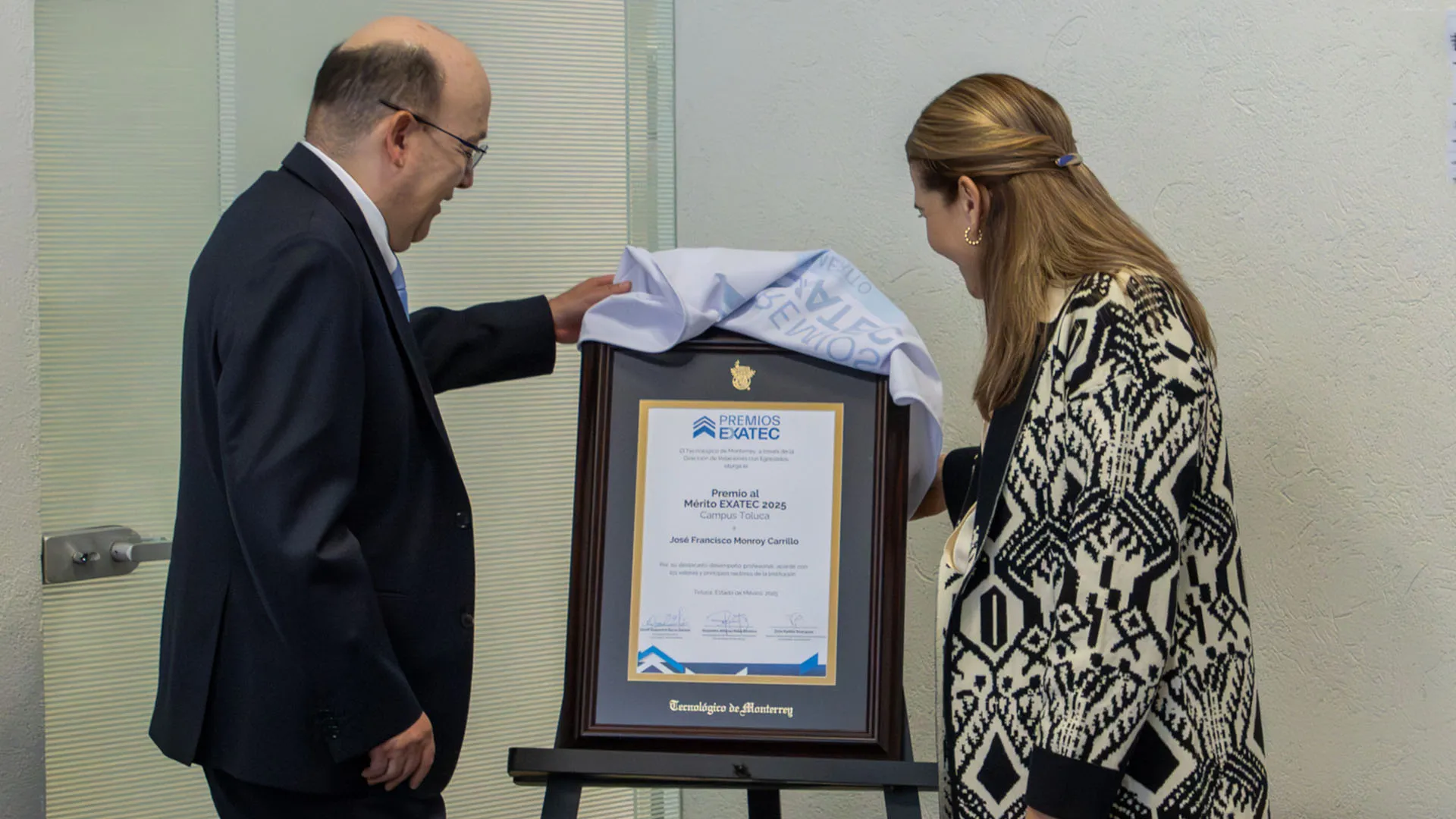 EXATEC líder y con causa: Francisco Monroy gana el Mérito EXATEC 2025