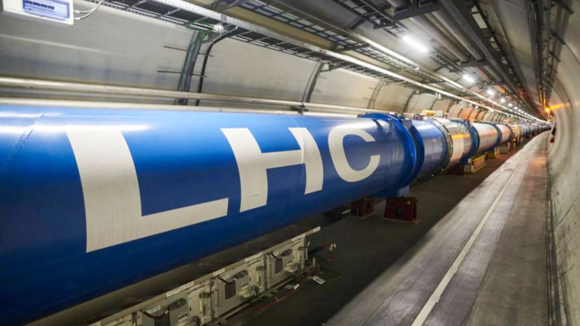 profesores presentan proyecto cientifico