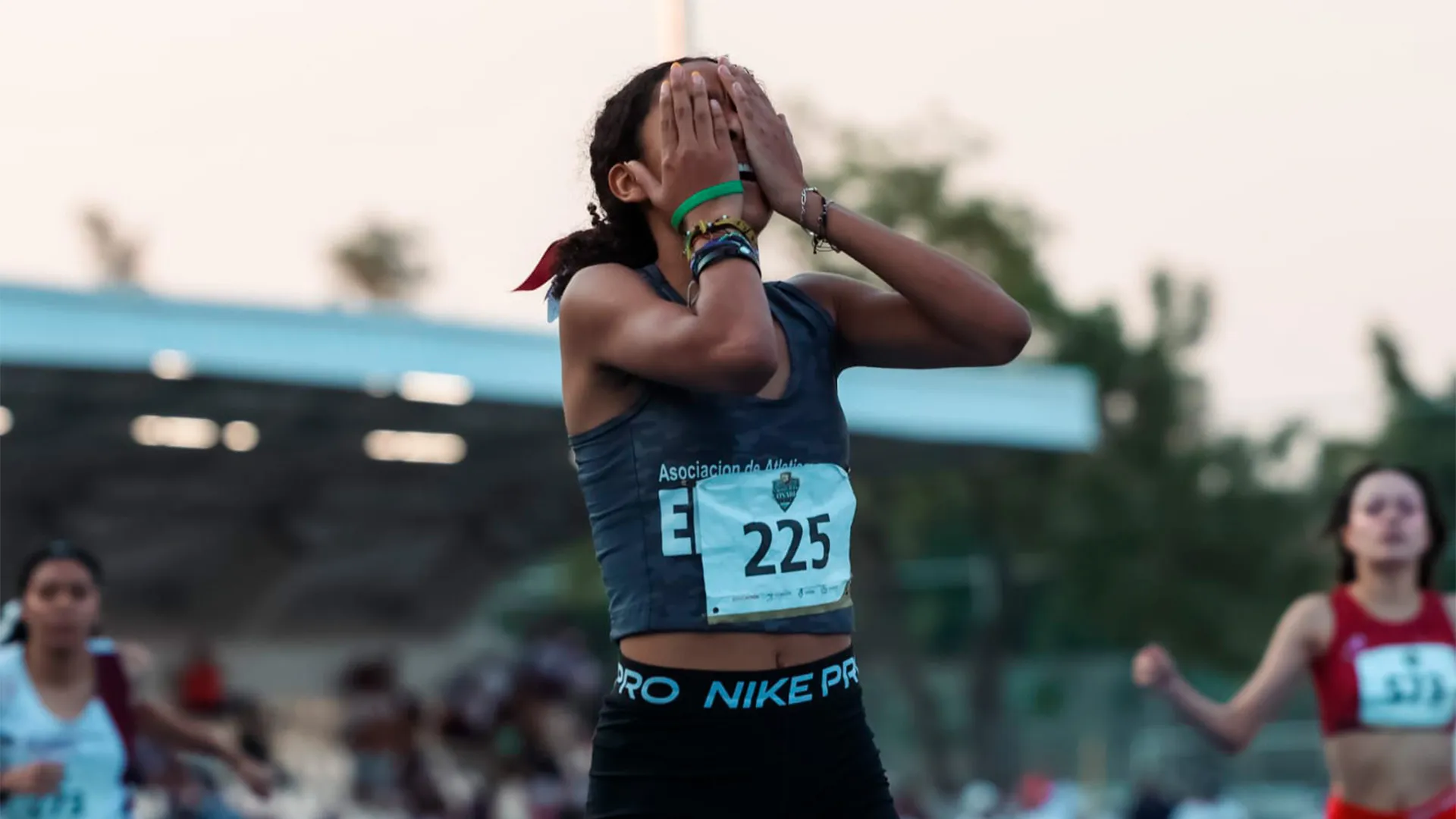 Atleta de PrepaTec Metepec porta oro y rompe récord nacional