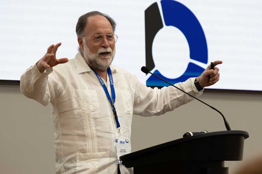 Ricardo Hausmann