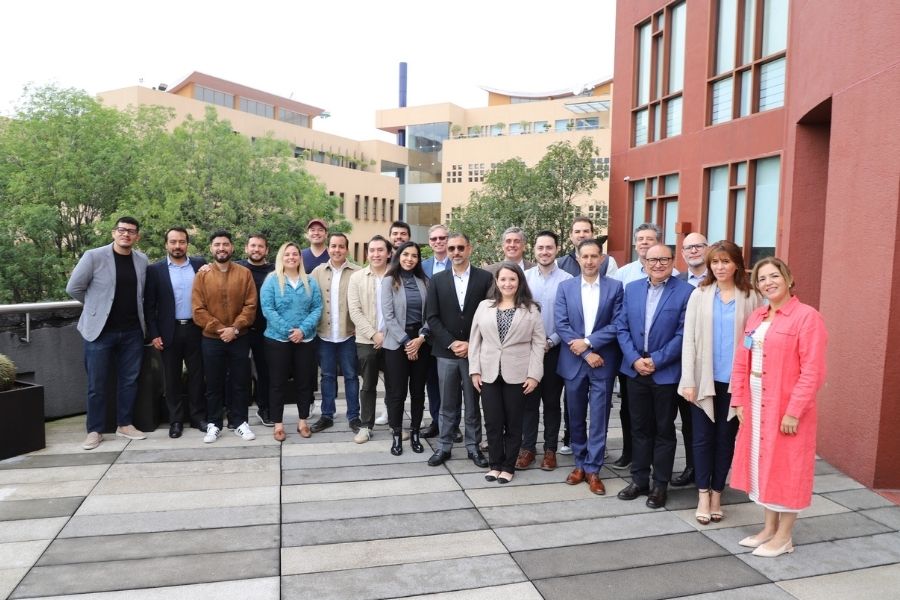 EGADE Santa Fe recibió a Ohad Kadan, decano de la W. P. Carey School of Business - ASU, en compañía de estudiantes del programa.