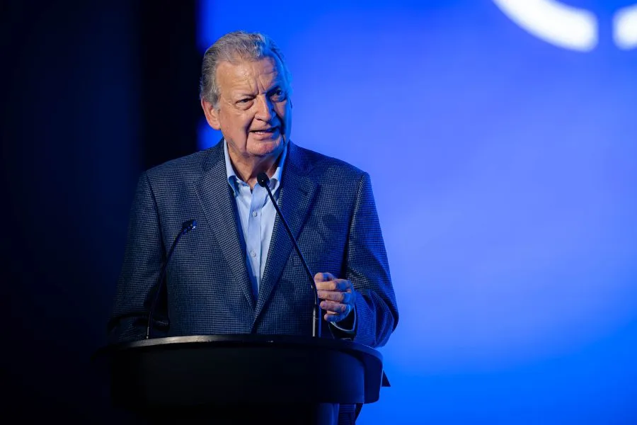 Ricardo Sald&iacute;var