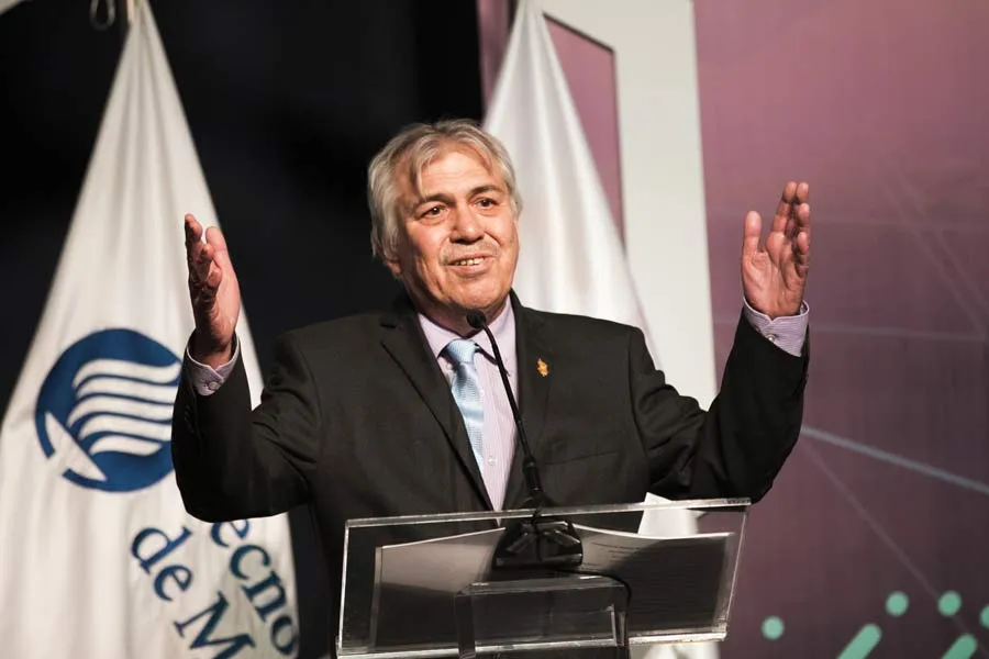 Premio R&oacute;mulo Garza.