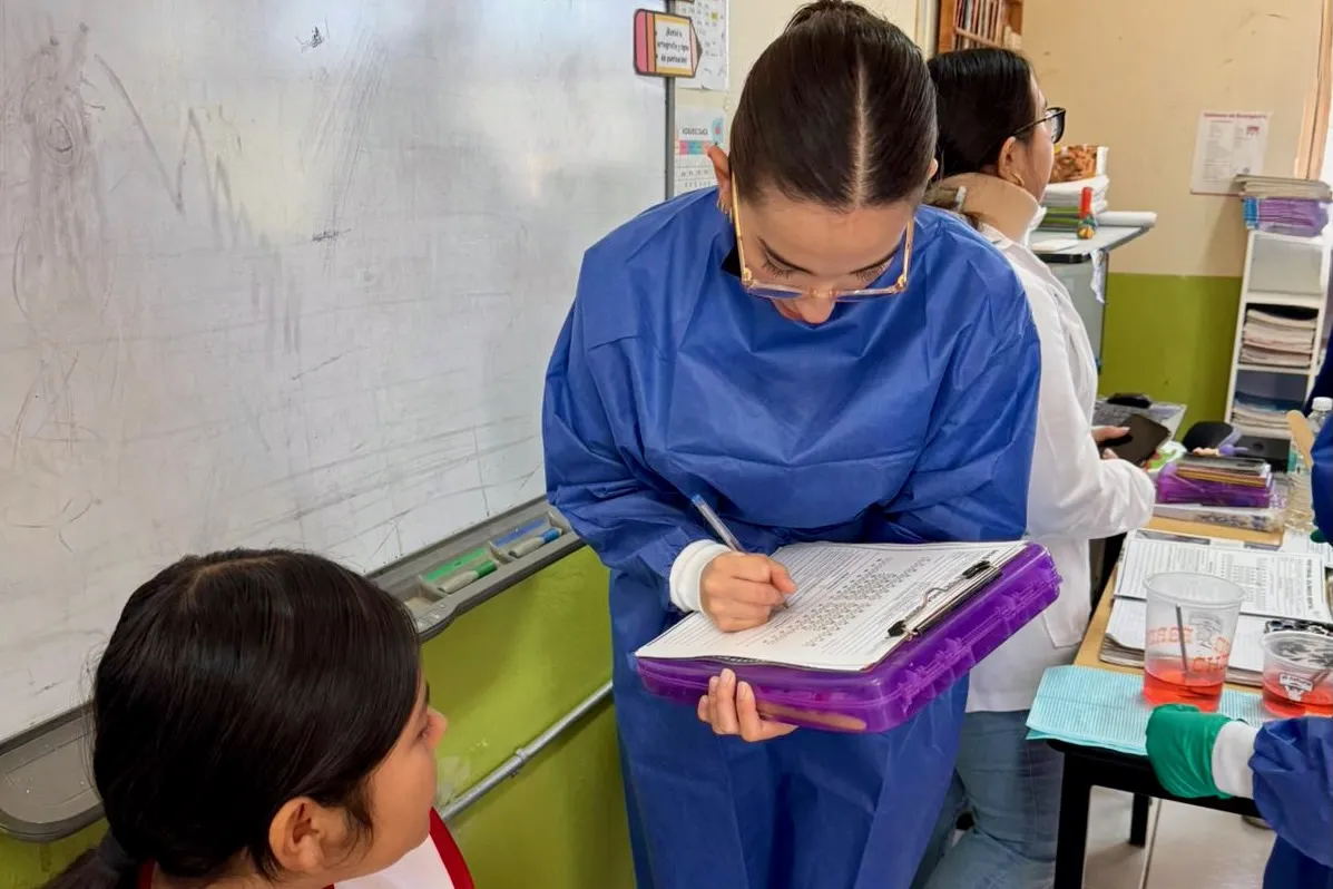 Alumna del Tec analiza estado de salud de estudiante de primaria pública en Chihuahua