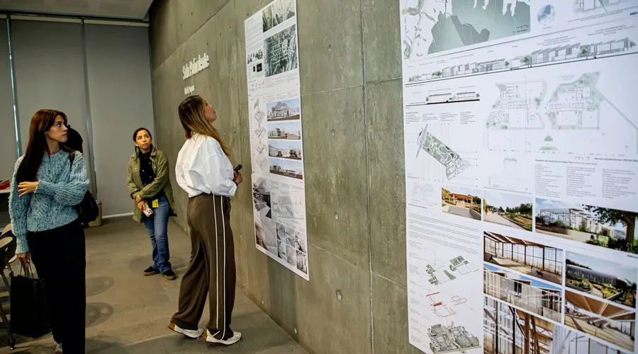 Valeria M&aacute;rquez Castro fue reconocida con el primer lugar en el Concurso Nacional de Composici&oacute;n Arquitect&oacute;nica Alberto J. Pani por su proyecto deportivo inclusivo. 