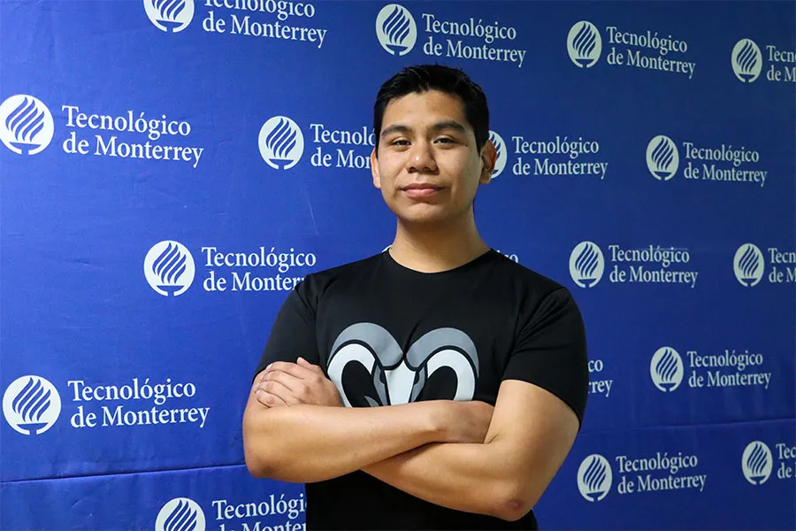 Oscar Hern&aacute;ndez gano la beca L&iacute;deres del Ma&ntilde;ana con su proyecto Miston