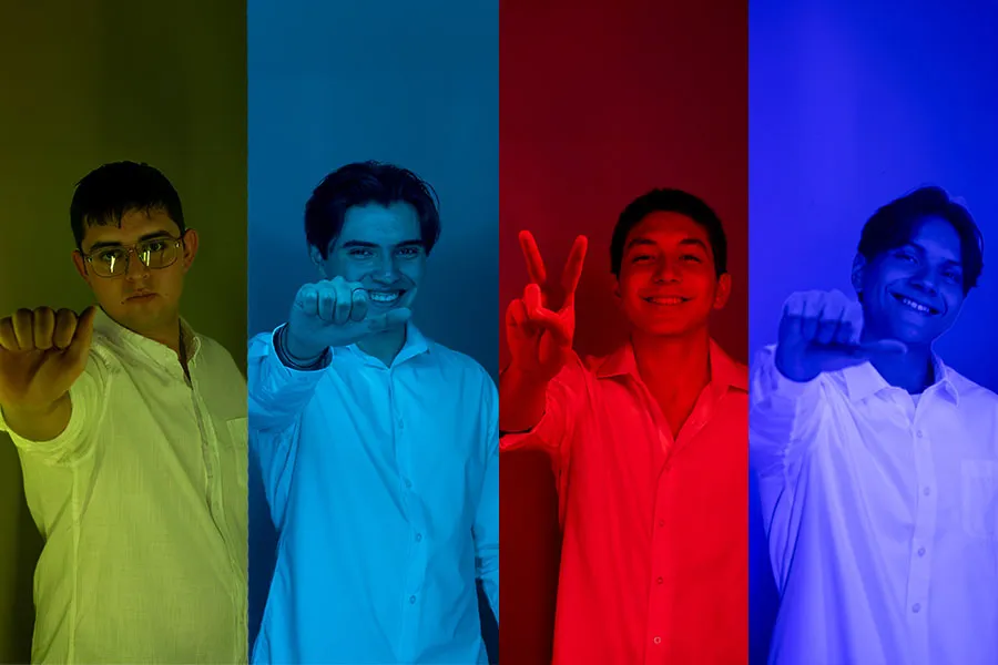 Collage de fotos de 4 j&oacute;venes haciendo se&ntilde;as de algunas letras del abecedario en Lengua de Se&ntilde;as M&eacute;xicanas.