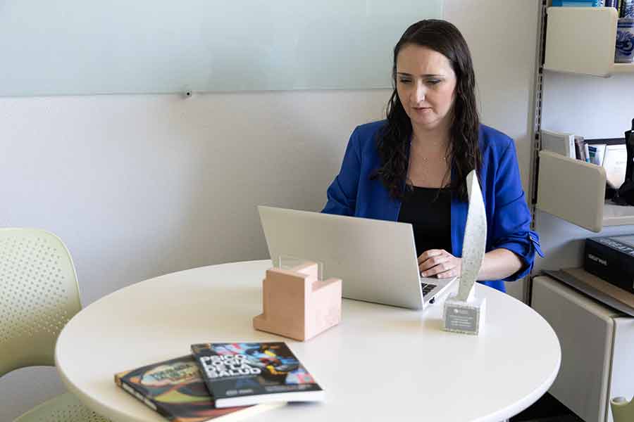 Bienestar emocional en pacientes con c&aacute;ncer de mama, iniciativa de profesora del Tec Guadalajara.