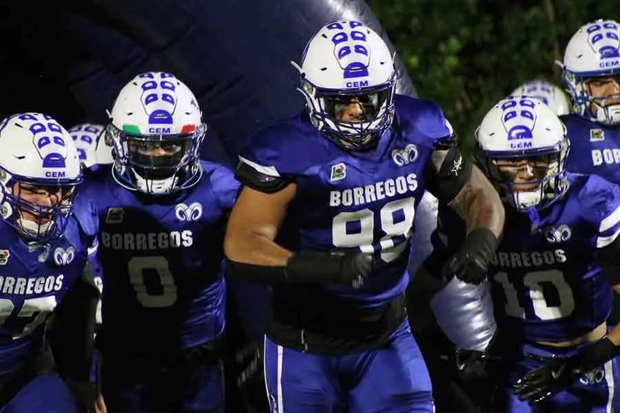 Borregos CEM ganan en su debut en casa frente a los Aztecas en la temporada 2024 de la ONEFA