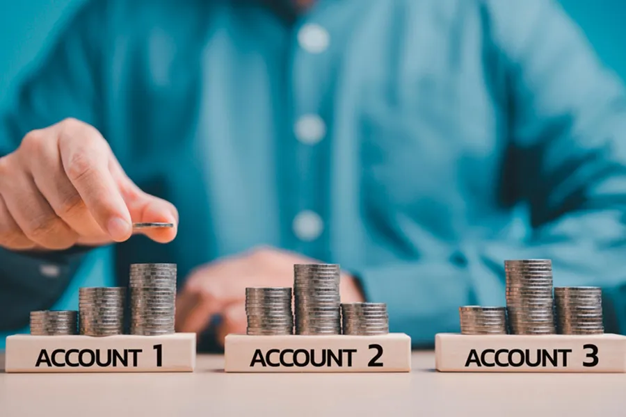 Profesores Tec dan tips de ahorro e inversión para la estabilidad financiera