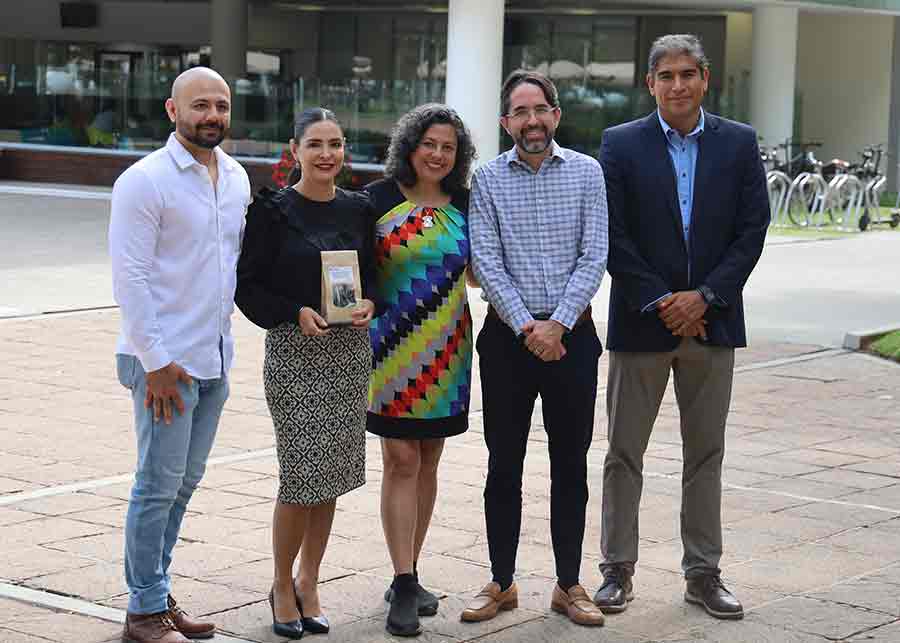 Composta y gestión de residuos en el Tec Guadalajara para mitigar la cantidad de emisiones generadas por el campus.