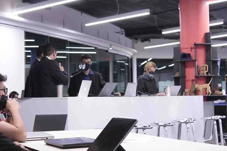 Estudiantes de Arquitectura ganan concurso de agua sustentable