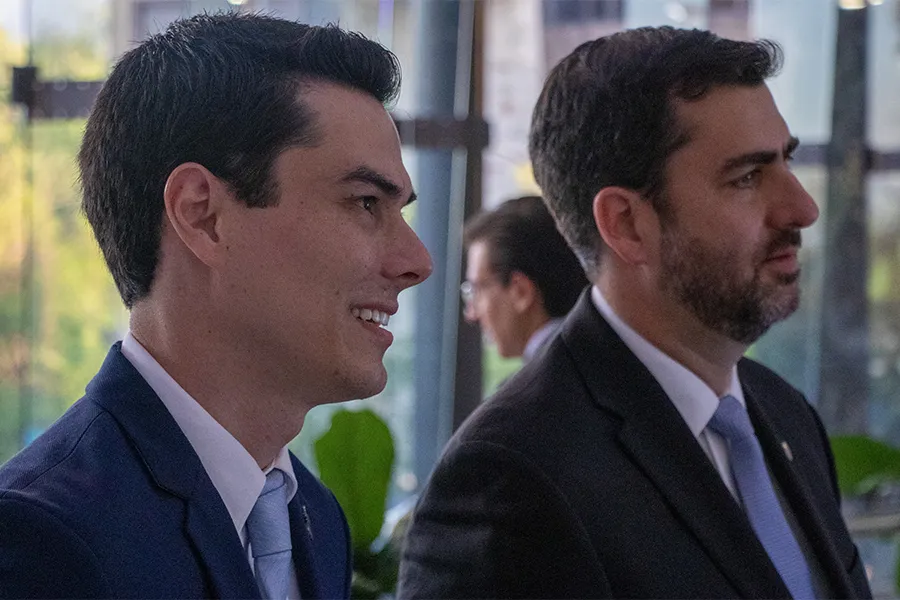 Adrián González Y Juan Pablo Murra